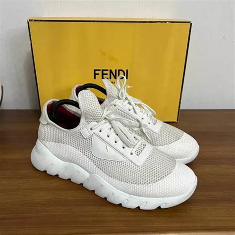 fendi tenis blancos|Los tenis blancos de moda que todos llevaremos este .